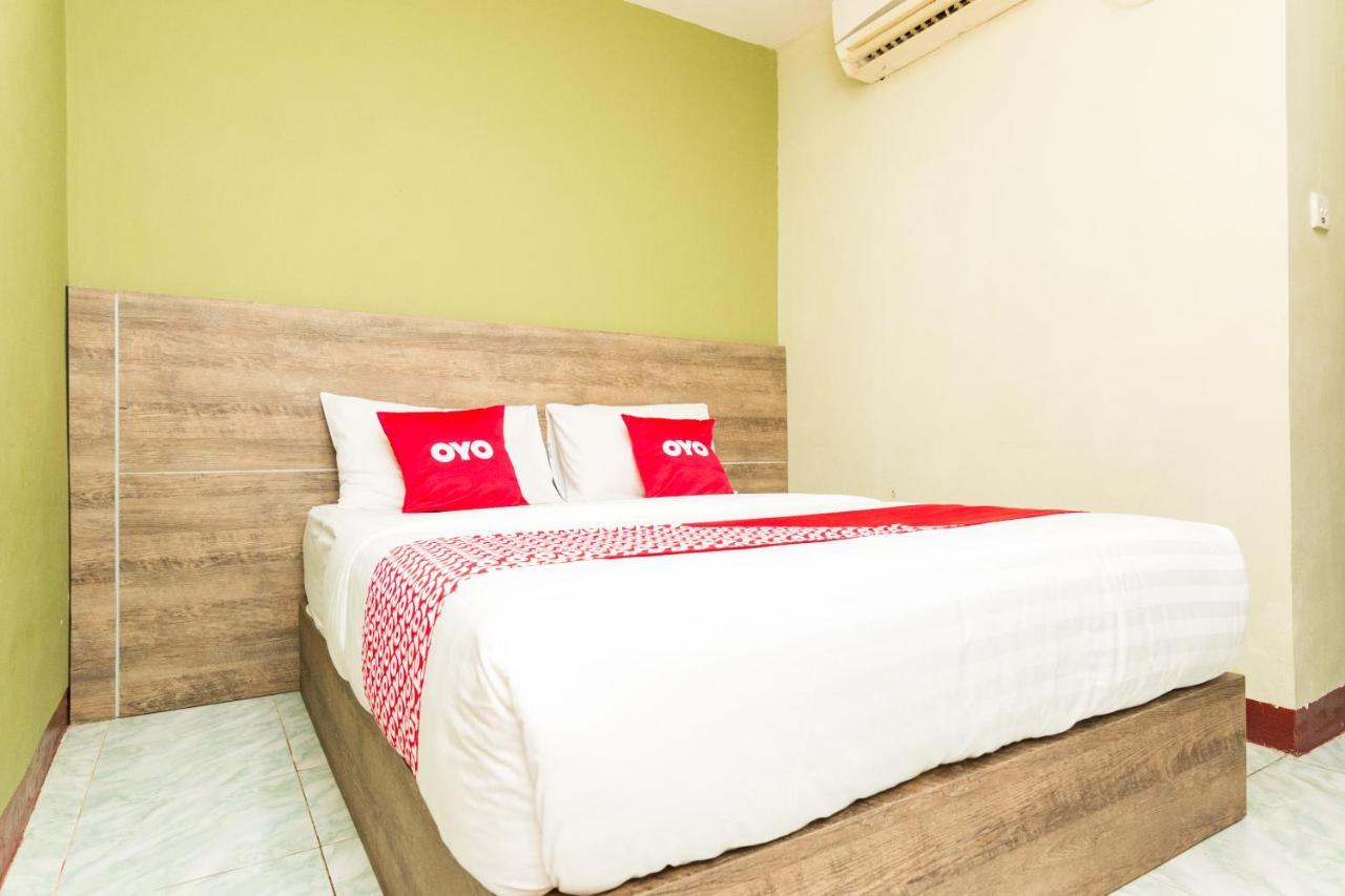 Vaccinated Staff - Oyo 1703 Terang Bintang Hotel Batam Exterior foto